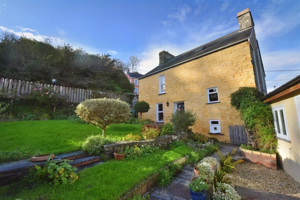 Property Thumbnail Image