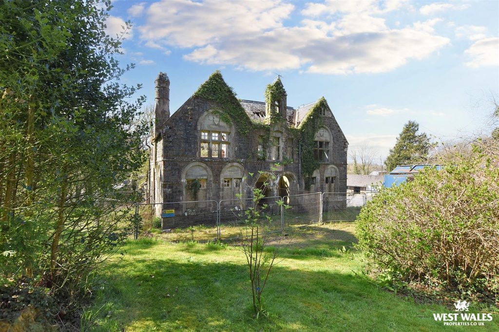 Property Thumbnail Image