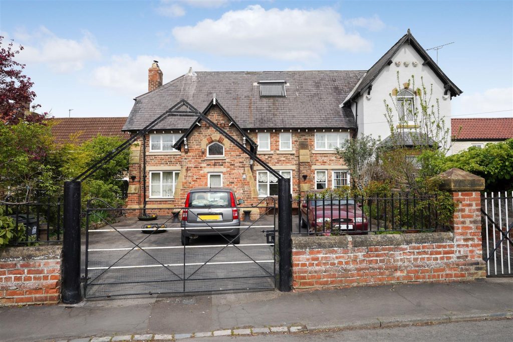 Property Thumbnail Image