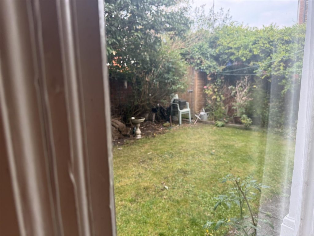 DINING ROOM VIEW