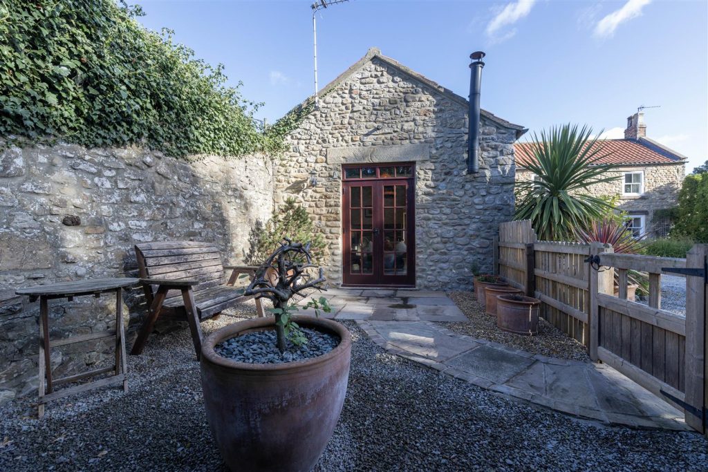 ANNEXE